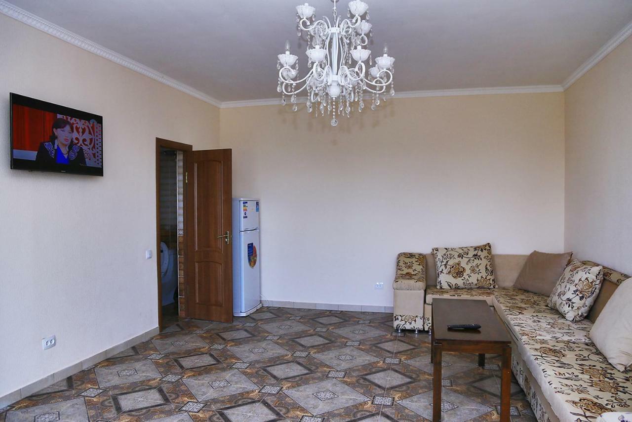 Taj Altyn Hotel Kaji-Say Exterior photo